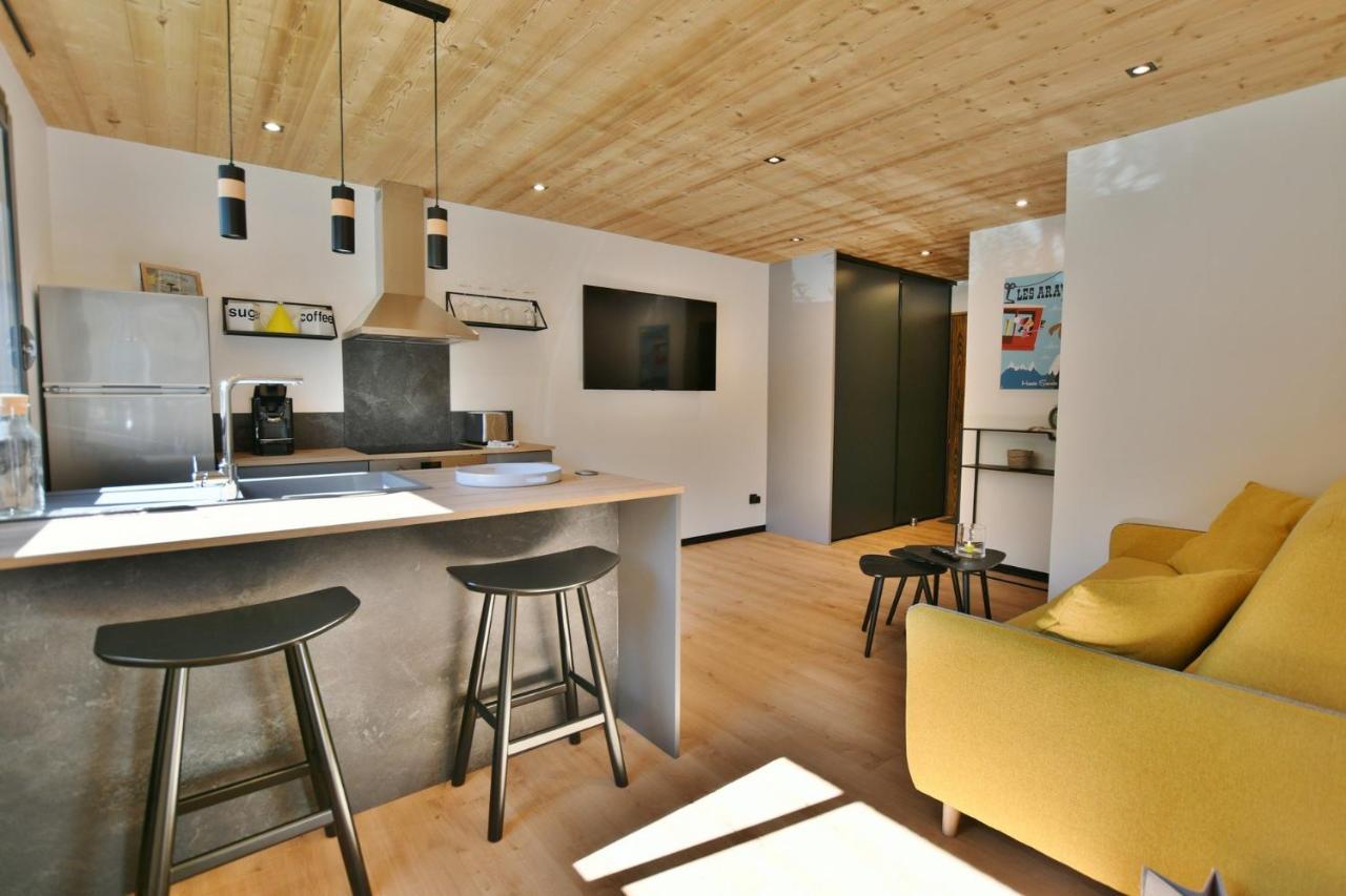 Bel Appartement Centre De Thones Lumineux Et Spacieux Neuf Εξωτερικό φωτογραφία